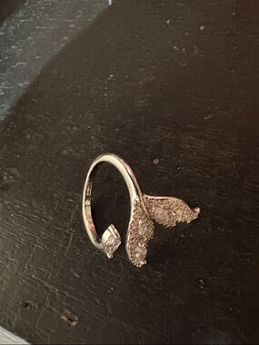 Silver plated  adjustable mermaid ring